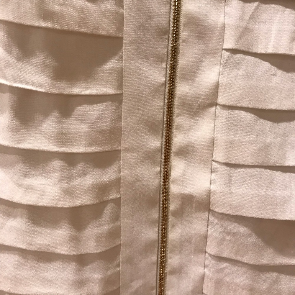 Dress - Picture 3 of 5